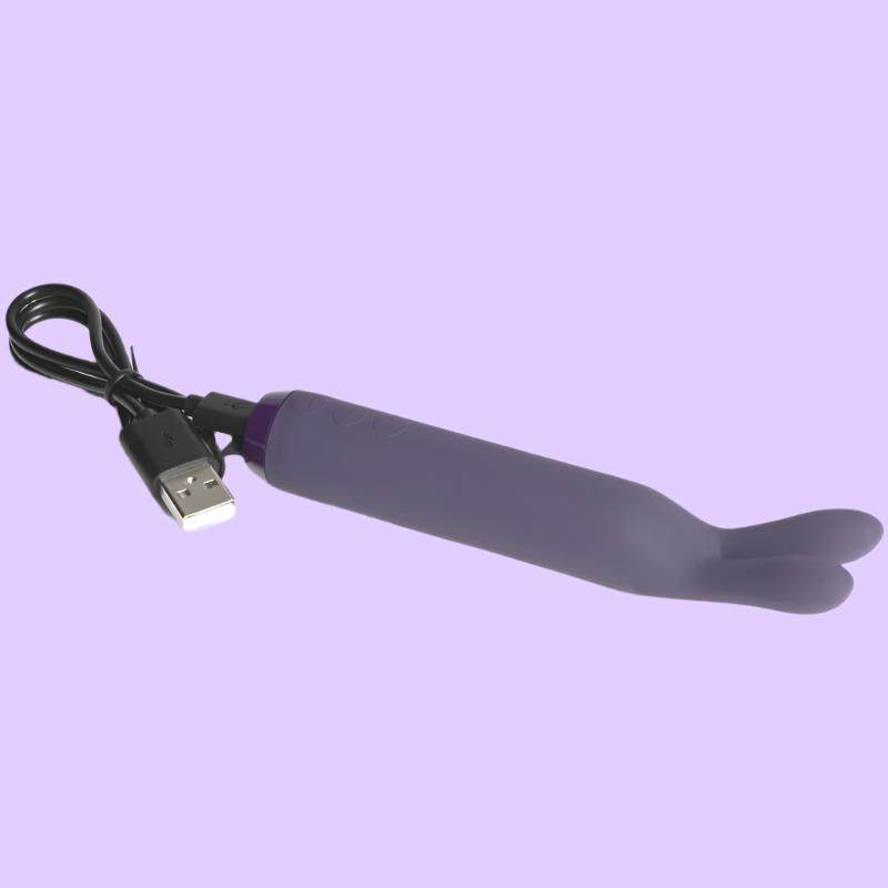 JE JOUE Bullet Clitoral Vibrator