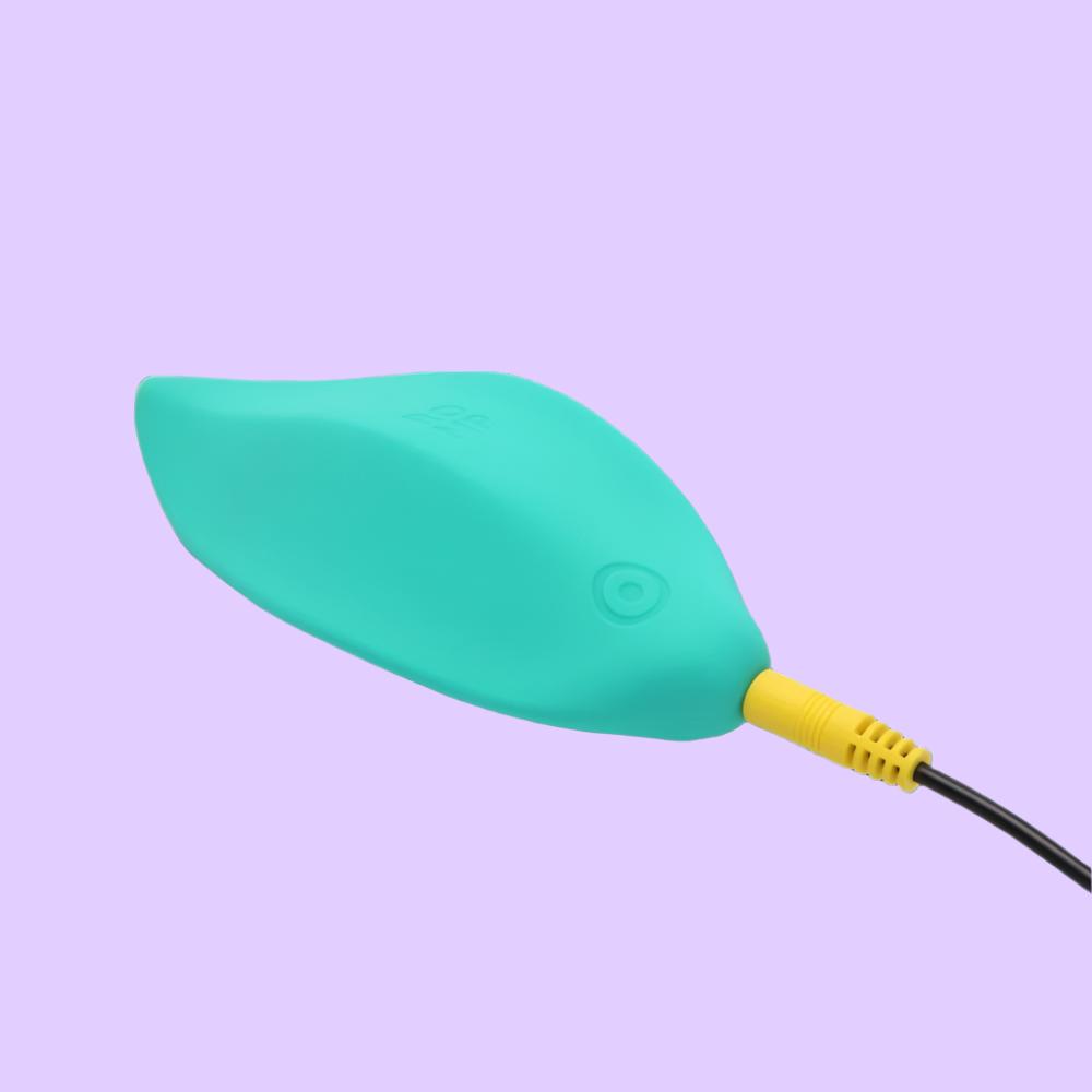 Wave ROMP Κλειτοριδικός Δονητής σε χρώμα μέντας με καλώδιο φόρτισης